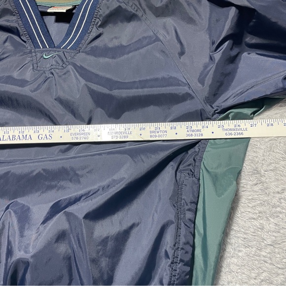 VNTNike Pullover Men Size L Navy Blue Green Vintage V-Neck Windbreaker Swoosh - Picture 10 of 10
